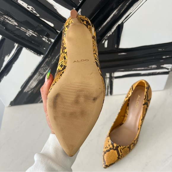 ALDO Yellow Snake Print Pumps - Picture 8 of 9